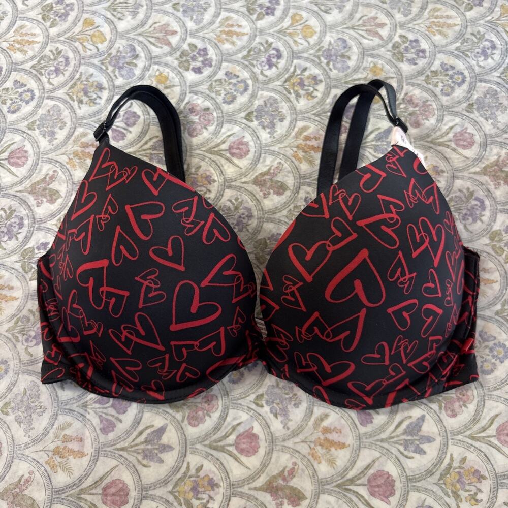 Victoria Secrets Black Bra W/ Red Hearts Push Up Bra Size 34D
